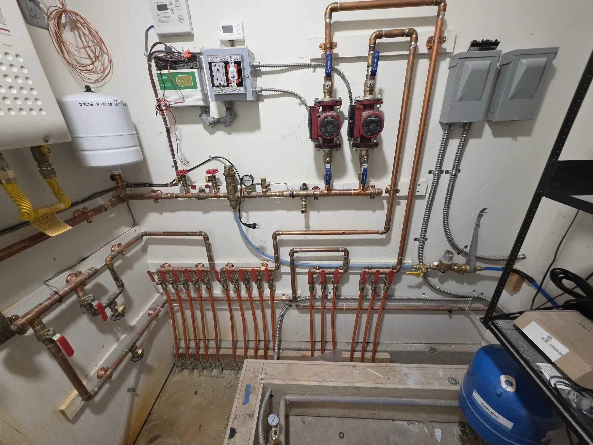 Hydronic Boiler Manifold & Zone Pumps